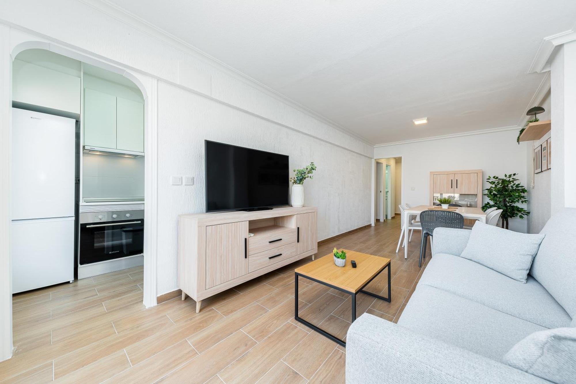Sunrise Correos Apartment *